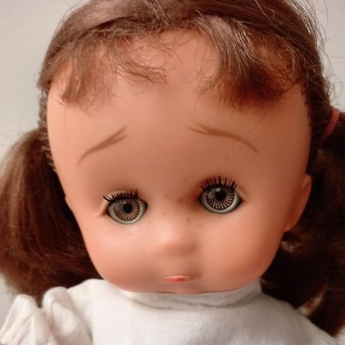 Photo du visage de la poupée Boudy de Bella