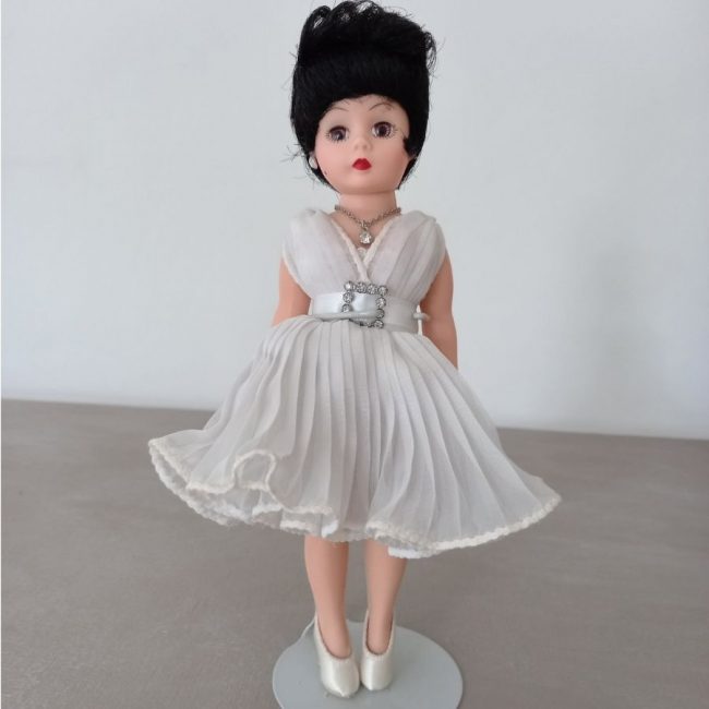 Photo de la poupée Elizabeth Taylor de Madame Alexander