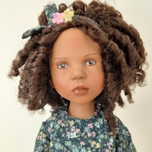 Photo du visage de la poupée Anea de Zwergnase