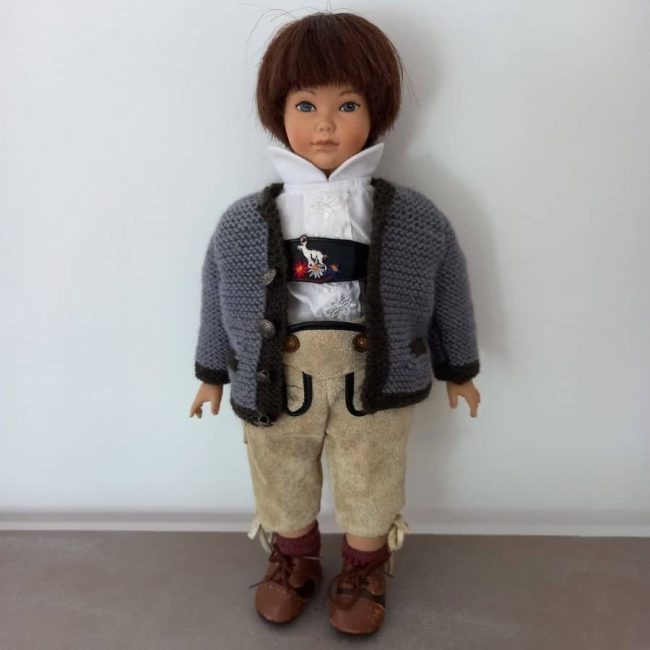 Photo de la poupée tyrolienne de Heidi Ott