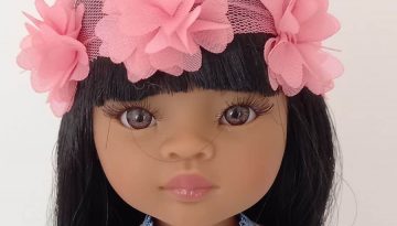Photo du visage de la poupée Meily de Paola Reina