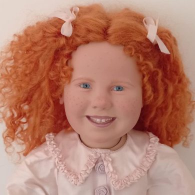 Photo du visage de la poupée Myrtille de Anne Mitrani pour Götz