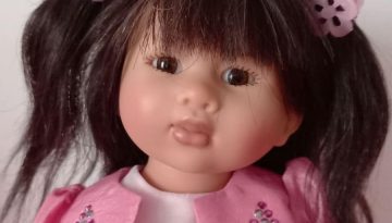 Photo du visage de la poupée Kimiko de Schildkrot