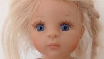 Photo du visage de la poupée Lisa de Schildkrot