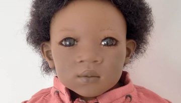 Photo du visage de la poupée Pemba d'Annette Himstedt