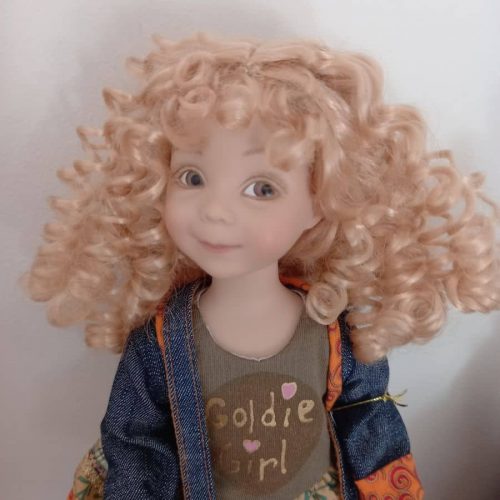 Photo du visage de la poupée boldiblocks de Dianna Effner