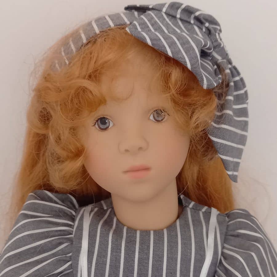 Photo du visage de la poupée Eliane de Sylvia Natterer pour Gotz