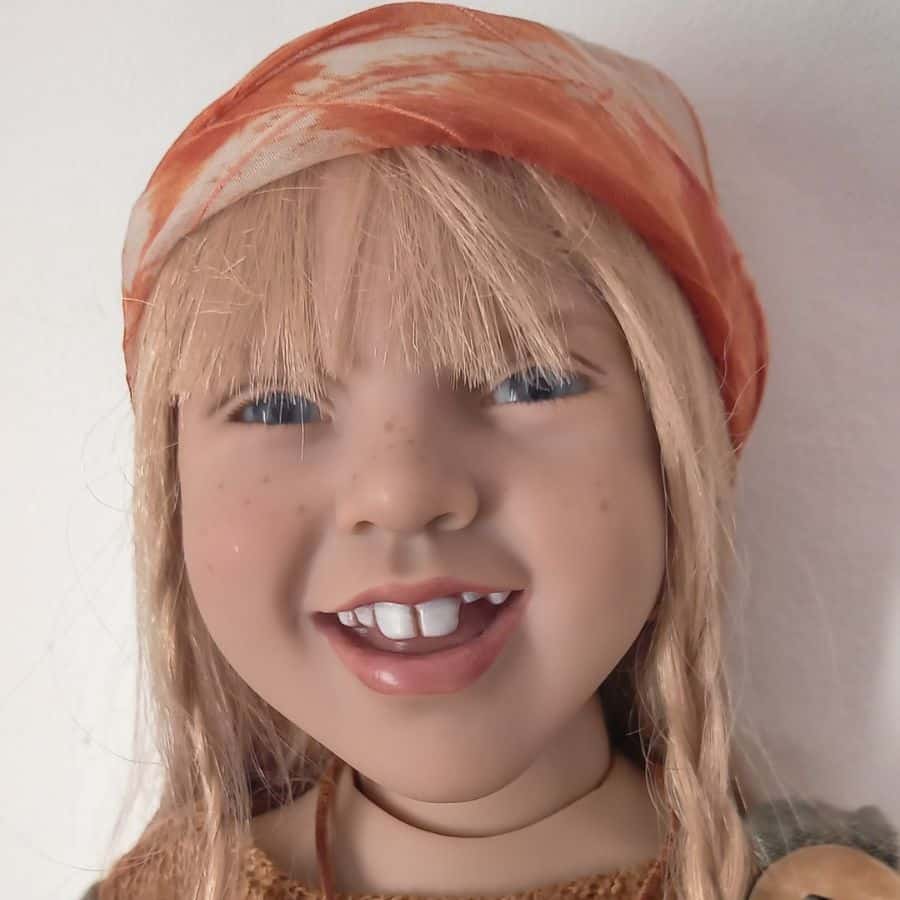 Photo du visage de la poupée Benedetta de Zwerganse