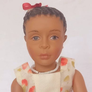 Photo du visage de la poupée Eliza de Ulrike Hutt pour Göts