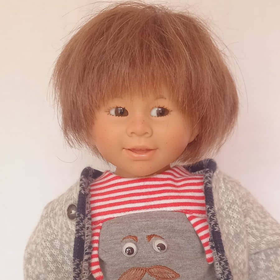 Photo du visage de la poupée Tom de Schildkrot