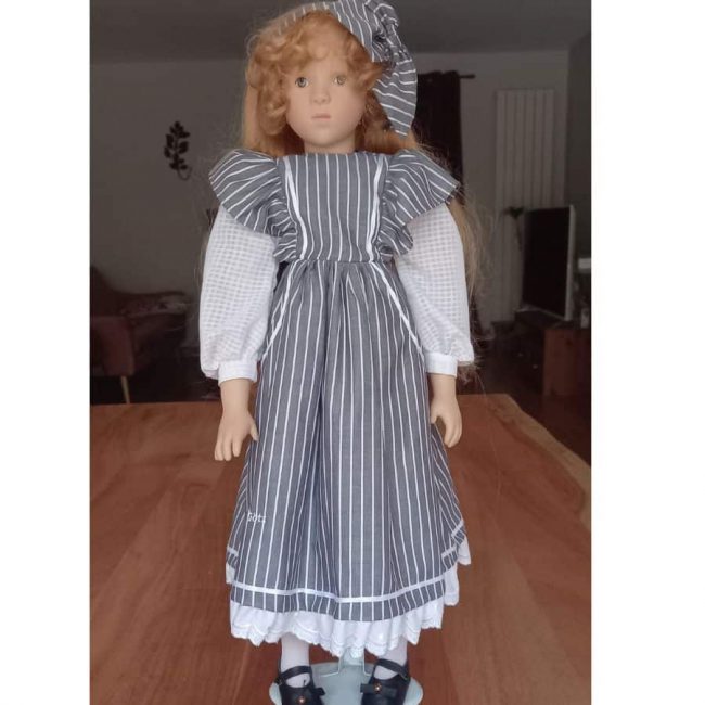 Photo de la poupée Eliane de Sylvia Natterer pour Gotz