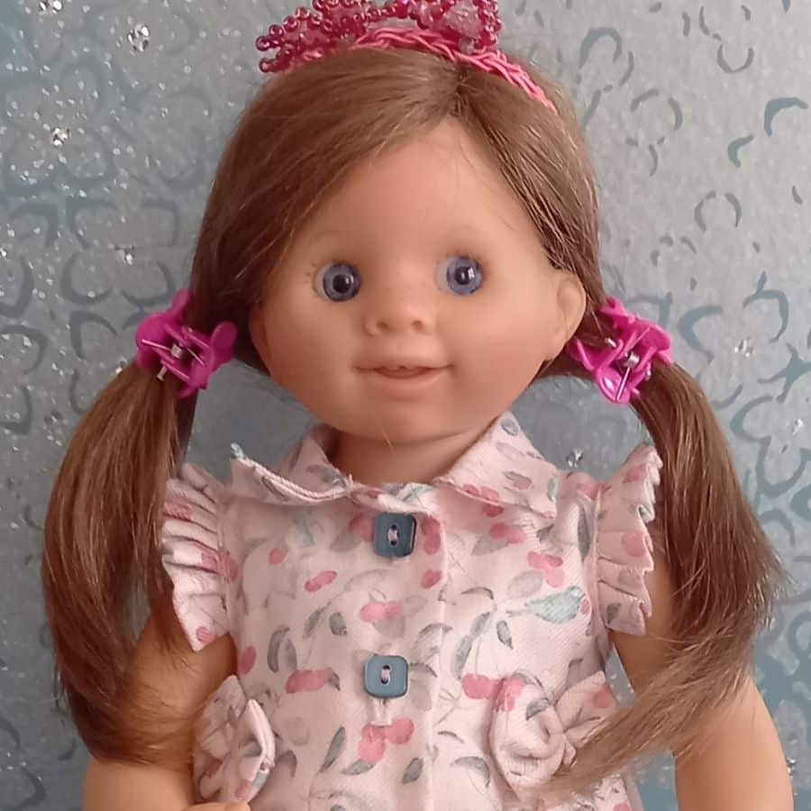 Photo du visage de la poupée Frieda de Schildkrot