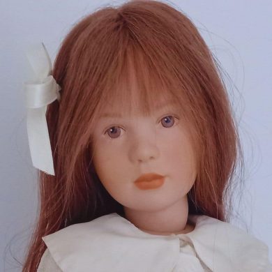 Photo du visage de la poupée Anne de Jutta Kissling