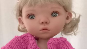 Photo du visage de la poupée Sissi de Meadow