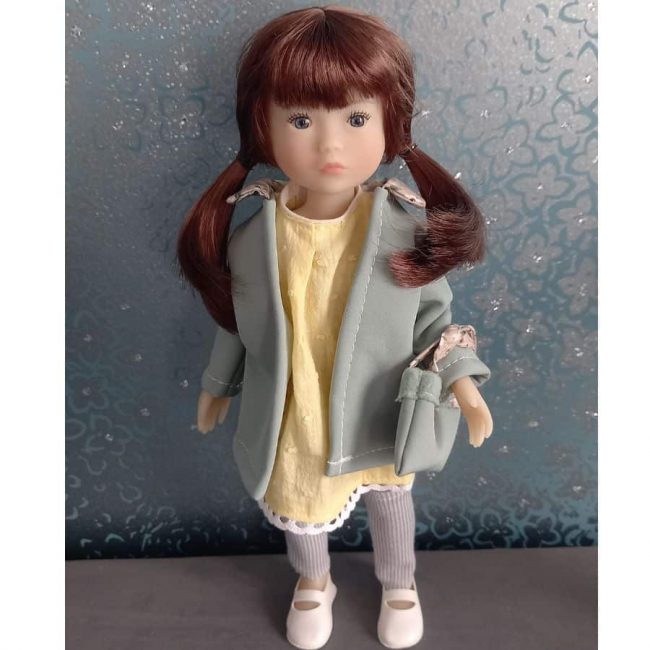 Photo de la poupée Tracy de Ruby Red