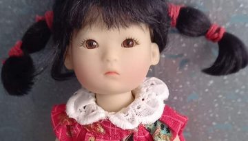 Photo du visage de la poupée Yu Ping de Ruby Red