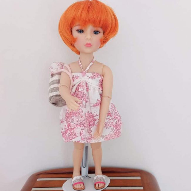 Photo de la poupée Angela de Ruby Red