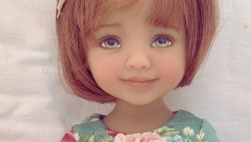 Photo du visage de la poupée Désirée de Dianna Effner