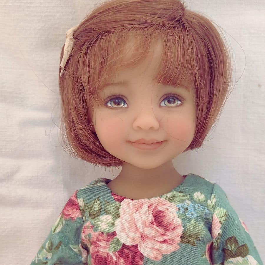 Photo du visage de la poupée Désirée de Dianna Effner